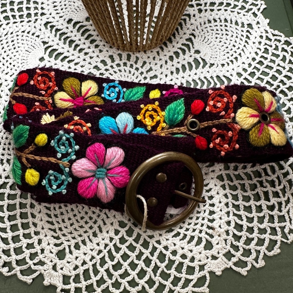 Peruvian Wool Embroidered Floral Belt